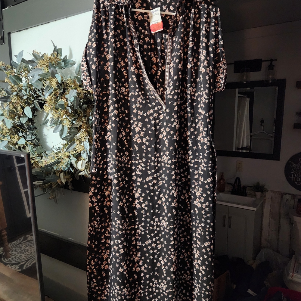 Max Studio Black Midi Dress with Pink Floral Print